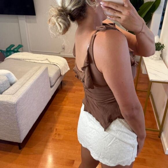 urban outfitters brown ruffle top - Picture 2 of 2